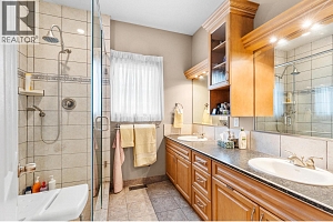 983 Glengarry Street - Photo 13