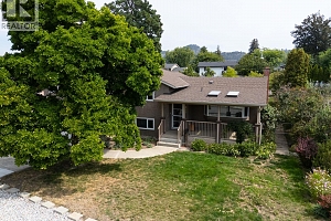 983 Glengarry Street - Photo 40