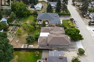 983 Glengarry Street - Photo 42
