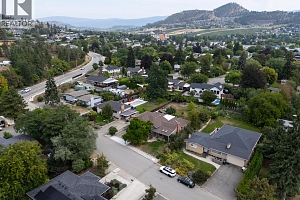 983 Glengarry Street - Photo 44