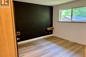 3353 Greenwood Court - Photo 10