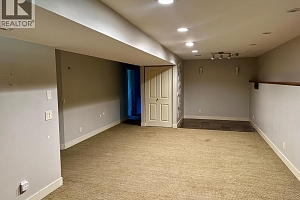 3353 Greenwood Court - Photo 11