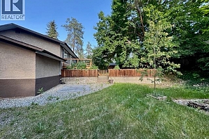 3353 Greenwood Court - Photo 13