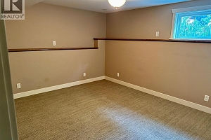 3353 Greenwood Court - Photo 6