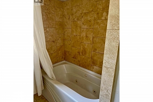 3353 Greenwood Court - Photo 8