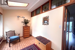 6045 Ellison Avenue - Photo 11