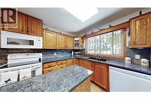 6045 Ellison Avenue - Photo 19