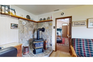 6045 Ellison Avenue - Photo 38
