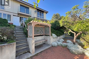 6045 Ellison Avenue - Photo 8