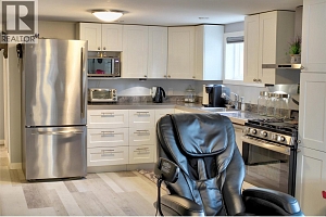 6588 97A Highway Unit# 4 - Photo 4