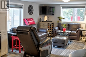 6588 97A Highway Unit# 4 - Photo 5