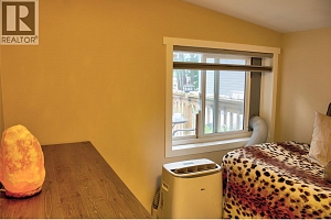 6588 97A Highway Unit# 4 - Photo 7