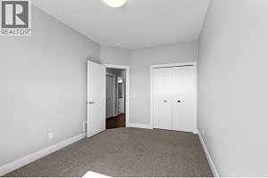 272 Upper Canyon Drive N - Photo 24