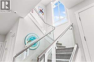 115 Wyndham Crescent Unit# 1 - Photo 20
