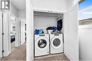 115 Wyndham Crescent Unit# 1 - Photo 39