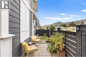 115 Wyndham Crescent Unit# 1 - Photo 42