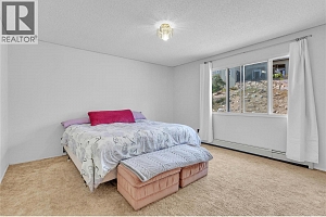 6501 Sherburn Road - Photo 18