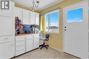 6501 Sherburn Road - Photo 8