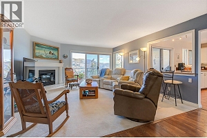 4470 Ponderosa Drive Unit# 103 - Photo 4