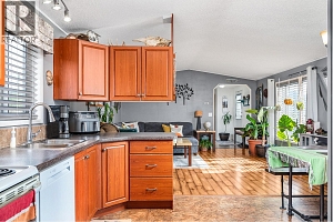 12560 Westside Road Unit# 10 - Photo 11