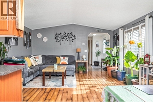 12560 Westside Road Unit# 10 - Photo 4