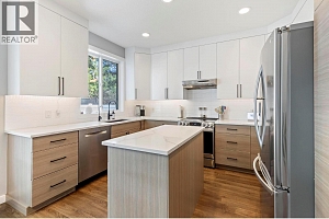 2220 Shannon Ridge Drive Unit# 109 - Photo 8
