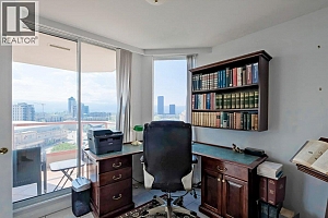 1160 Sunset Drive Unit# 1103 - Photo 14