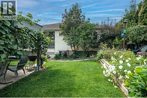 1798 Sprucedale Court - Photo 23