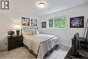 1798 Sprucedale Court - Photo 35