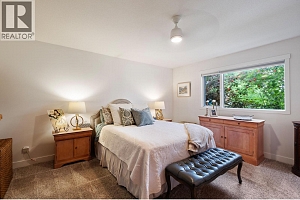 1798 Sprucedale Court - Photo 38