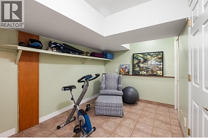 1798 Sprucedale Court - Photo 40