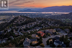 994 Skeena Drive - Photo 11