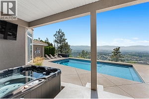 994 Skeena Drive - Photo 13