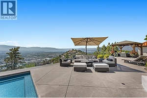 994 Skeena Drive - Photo 15