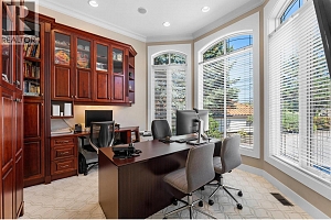 994 Skeena Drive - Photo 39