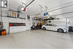 994 Skeena Drive - Photo 47