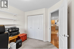 390 McTavish Crescent - Photo 18