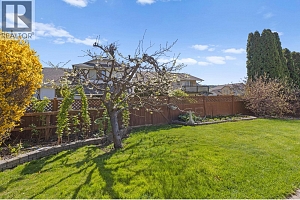 390 McTavish Crescent - Photo 28