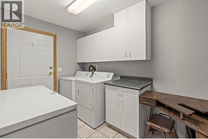 7967 Tronson Road - Photo 49