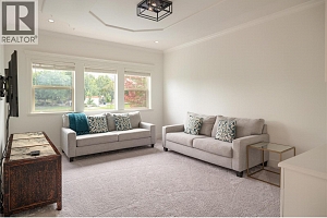 353 Quilchena Drive - Photo 35