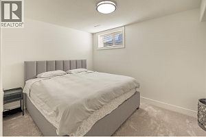 353 Quilchena Drive - Photo 54
