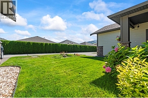 6450 Okanagan Landing Road Unit# 32 - Photo 3