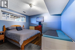 2415 COLLINGWOOD Road - Photo 46