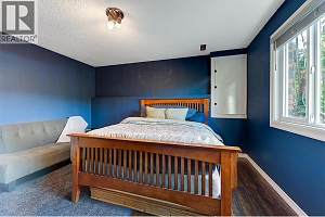 2415 COLLINGWOOD Road - Photo 47