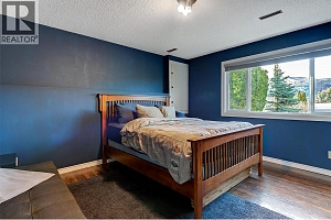 2415 COLLINGWOOD Road - Photo 48