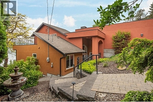 683 Westside Road S - Photo 18