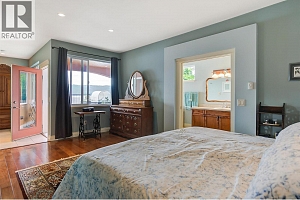 683 Westside Road S - Photo 58