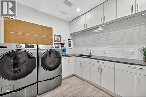 2589 Whitworth Road Unit# 3 - Photo 77
