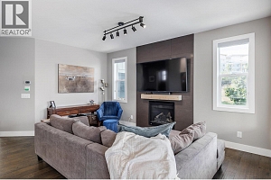 1156 Frost Road - Photo 4