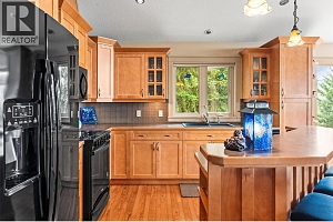 8215 Silver Star Road - Photo 10